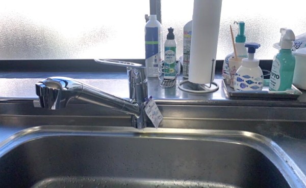 台所の水栓金具の取替施工事例です。浜松市中区T様のサムネイル