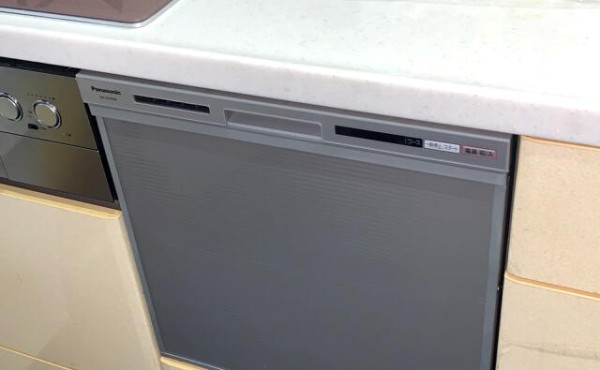 食洗機の取替リンナイ製のビルトイン食洗機の交換をお値打ちに取替施工しますのサムネイル
